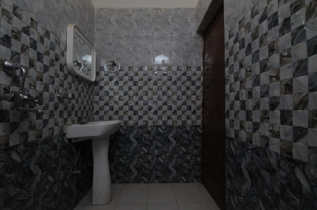 Rama Guest House Bodhgaya Bagian luar foto