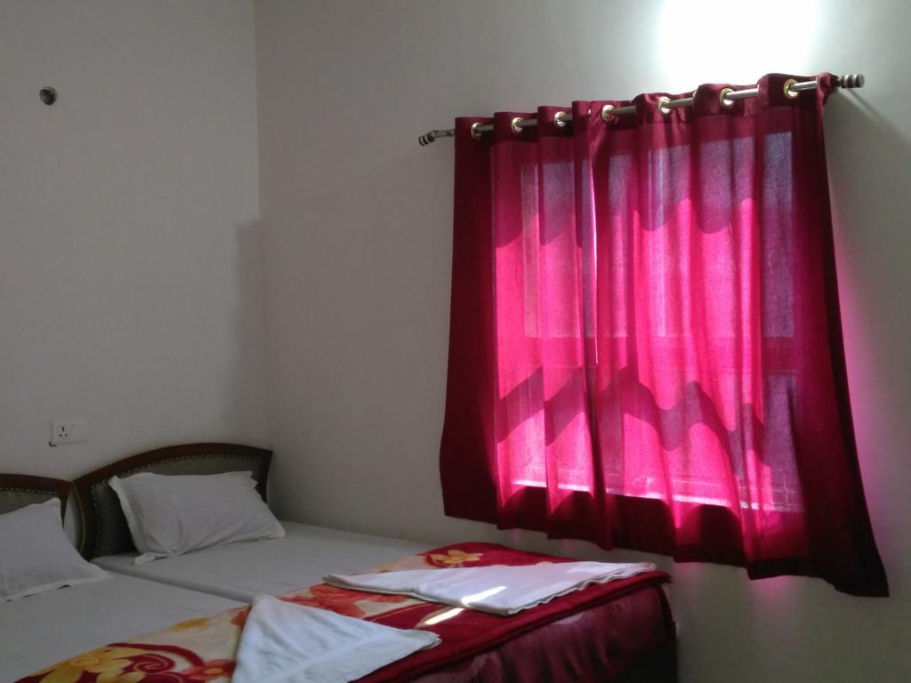 Rama Guest House Bodhgaya Bagian luar foto