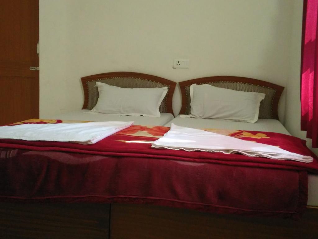 Rama Guest House Bodhgaya Bagian luar foto