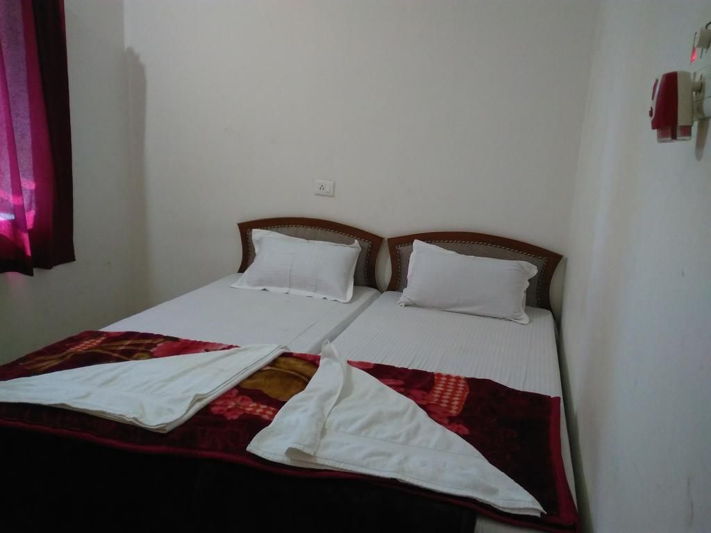 Rama Guest House Bodhgaya Bagian luar foto